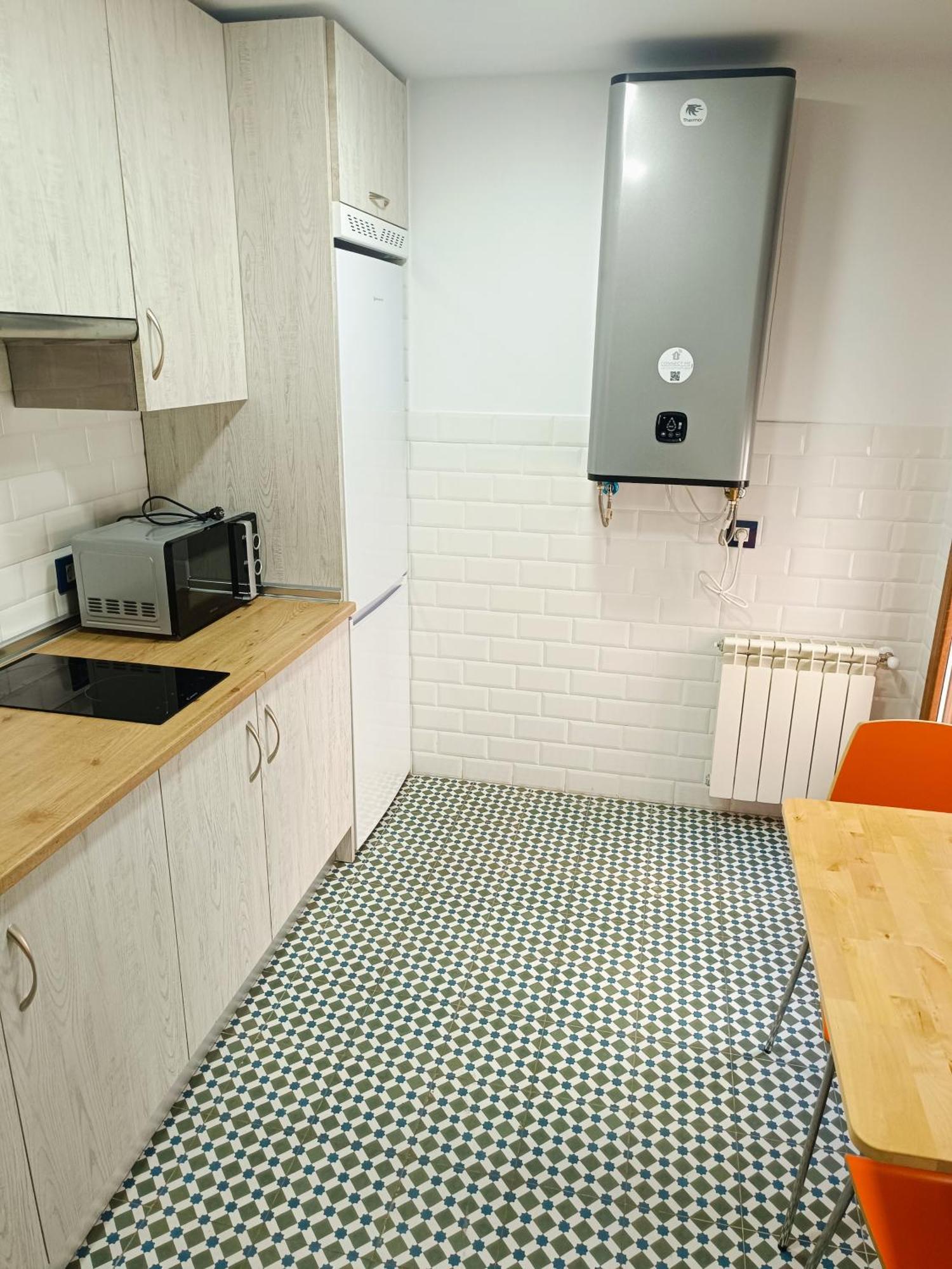 Al-Qazeres Suites Caces 외부 사진